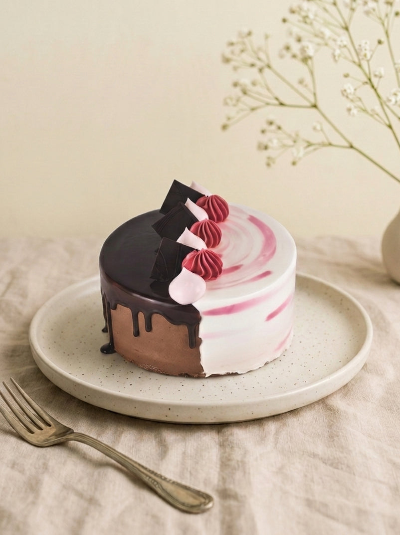 Chocolate Mousse & Strawberry (Half & Half) (Next Day)