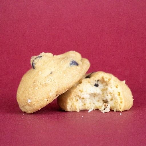 Chocolate Chip Macadamia Cookies