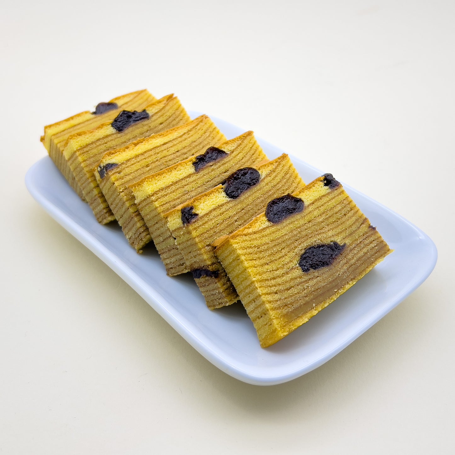 Prune Kueh Lapis Slices (6 Slices)